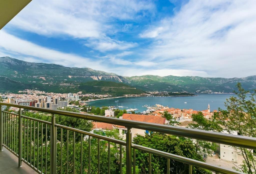 Apartments Albina Star Budva Exterior photo